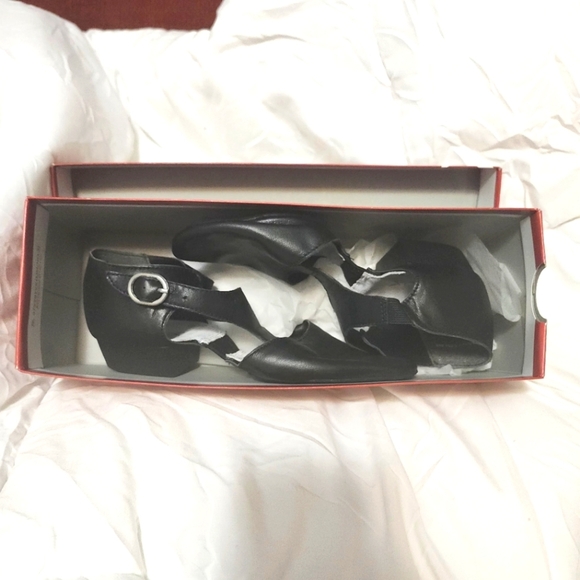 Capezio Pedini 321 Children's Dance/Jazz Shoes, Black, Multiple sizes - Picture 6 of 6